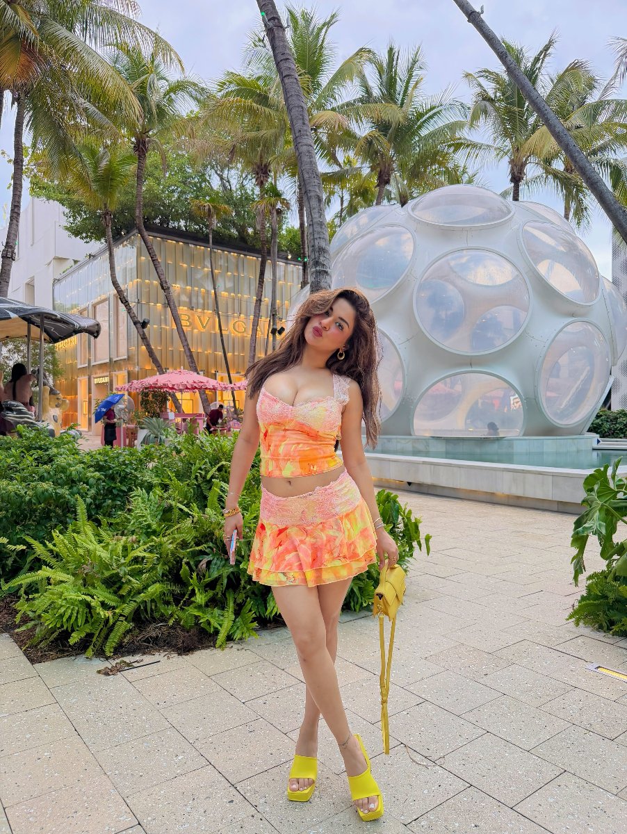 Most Beautiful Feet In Bollywood 2023
