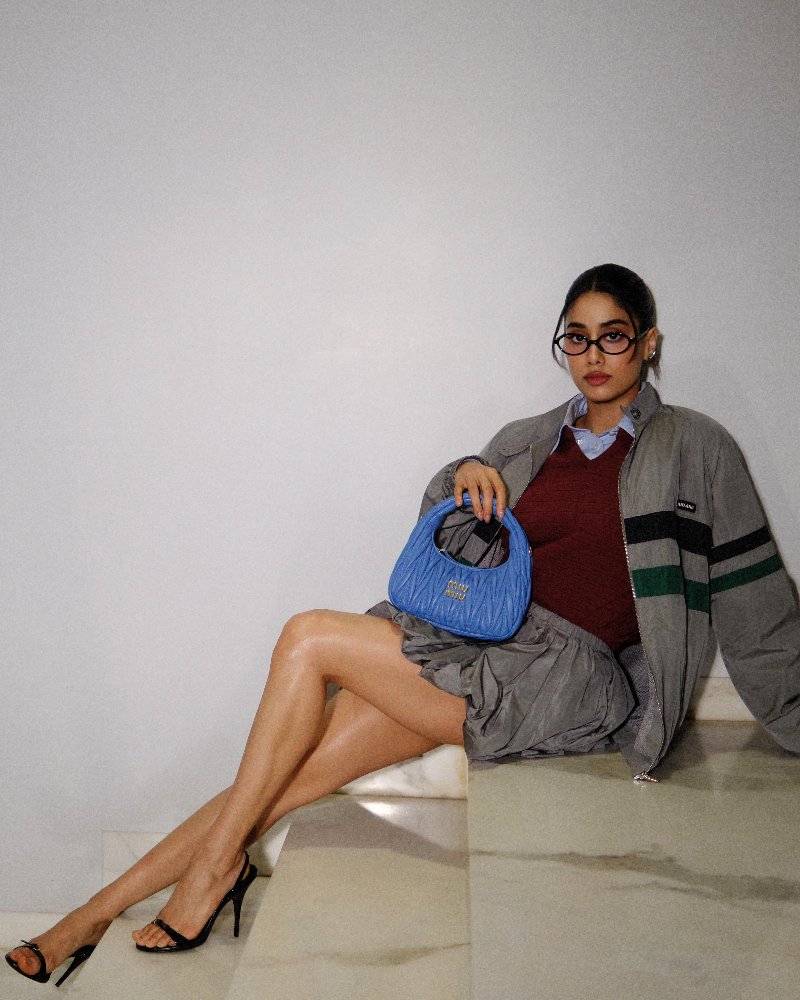 Janhvi-Kapoor-Feet-9586722.jpg
